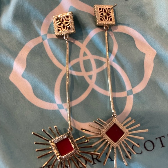 🌷✨Kendra Scott Venus Earrings in red hot red♥️Vintage R A R E⭐️ - Picture 3 of 3